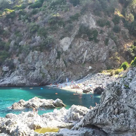 Affaccio Sul Mare, Baia Di *